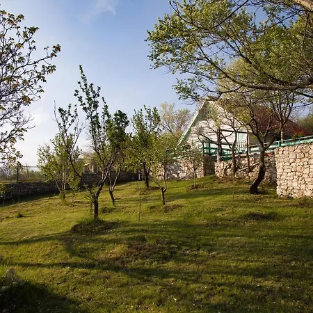 Agroturizam Kucica * Μόσταρ