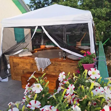 Agroturizam Kucica 木屋