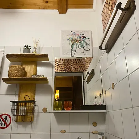 Alpesi faház Agroturizam Kucica *