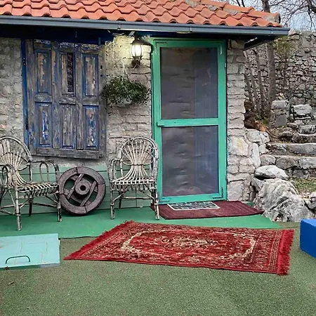 Agroturizam Kucica 木屋 *